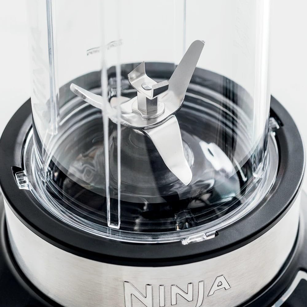 Ninja Blender 1000W | Auto-iQ Single-Serve Smoothie Maker