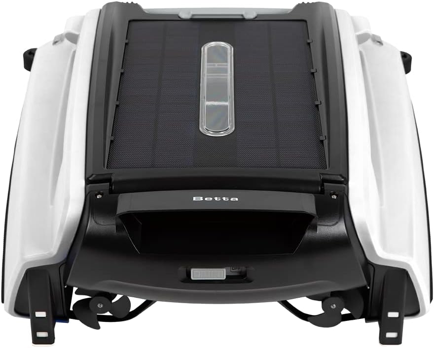 Solar Powered Pool Cleaner - Betta SE - Saltwater Safe