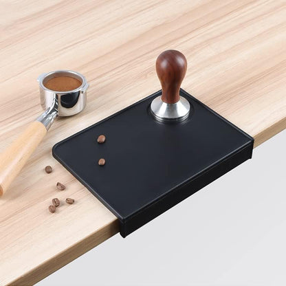 Coffee Tamper Mat, Food Safe Silicone Coffee Tamp Mat Anti-Slip, Espresso Tamping Mat Food Grade Non-Slip Coffee Pad Tamp Station Espresso Accessory(Black-ZY1)