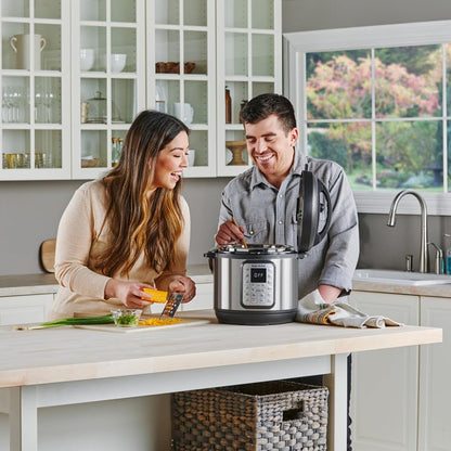 Instant Pot Duo 7-in-1 Multicooker, 5.7L - Pressure Cooker, Slow Cooker, Rice Cooker, Sauté Pan, Yogurt Maker, Steamer and Food Warmer, Brushed Stainless Steel,Black/ Grey