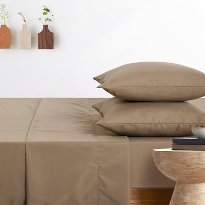 Wake In Cloud - White Sheet Set, 1000TC Ultra Soft Microfiber, Fitted Sheet & Flat Sheet & 2 Pillowcases (4 pcs, Queen Size)